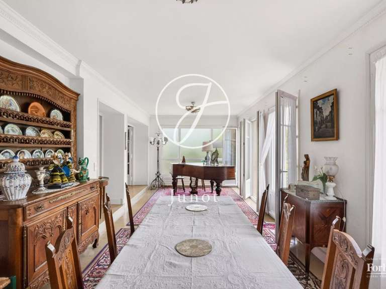 Maison Versailles - 5 chambres - 237m²