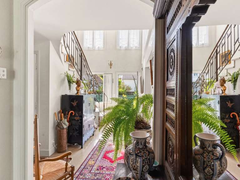 Maison Versailles - 5 chambres - 237m²