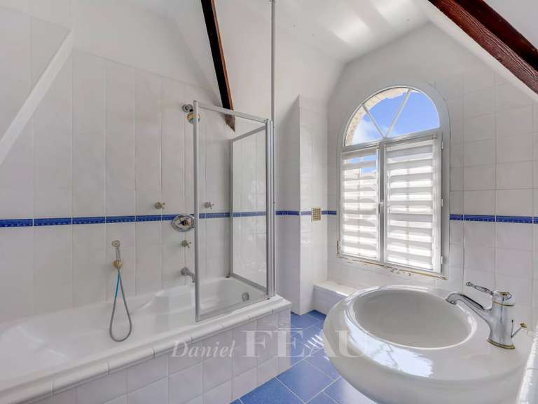 Maison Versailles - 7 chambres - 380m²