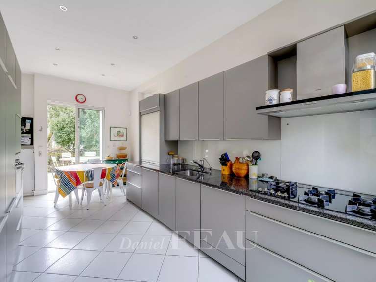 Maison Versailles - 8 chambres - 360m²
