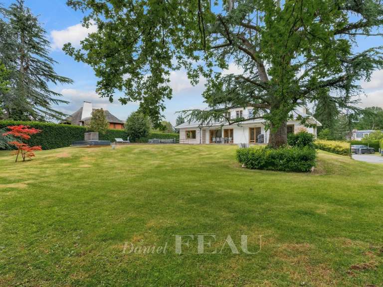 House Versailles - 5 bedrooms - 300m²
