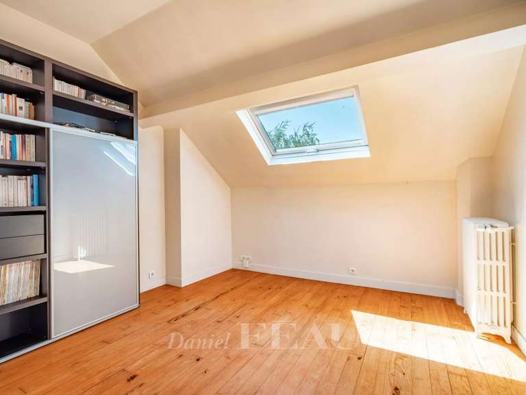 Maison Versailles - 6 chambres - 238m²
