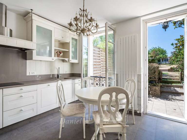 Maison Versailles - 6 chambres - 238m²