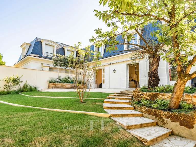 Maison Versailles - 7 chambres - 395m²