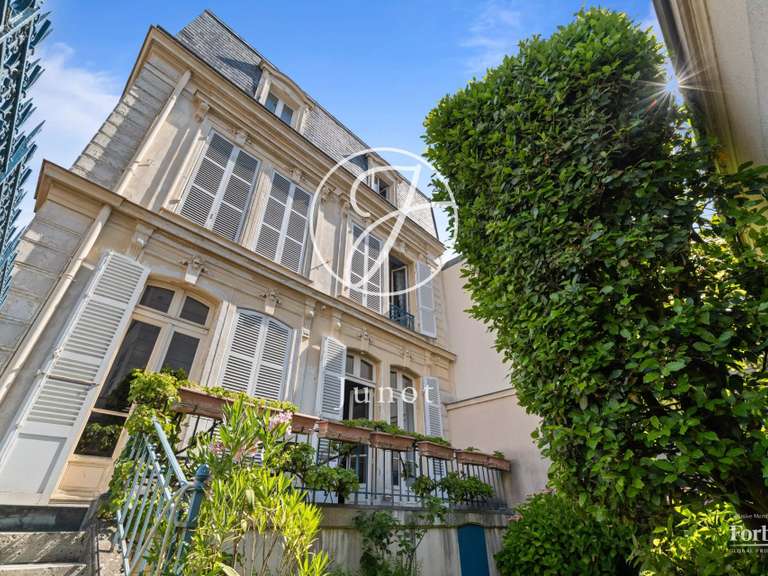 Maison Versailles - 8 chambres - 430m²