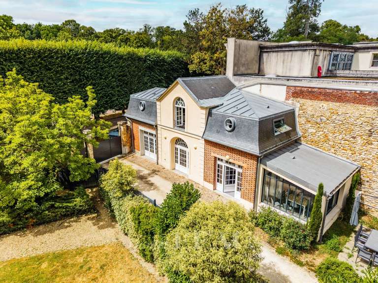 Maison Versailles - 10 chambres - 614m²