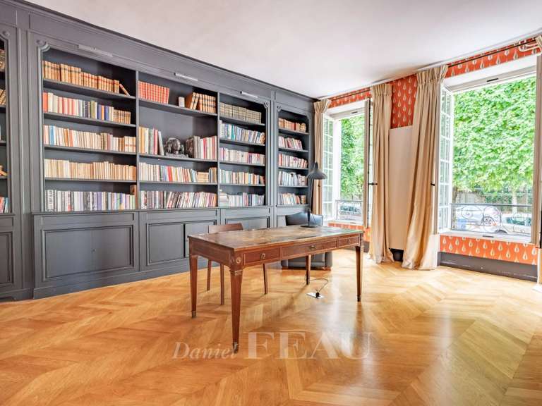 Maison Versailles - 10 chambres - 614m²