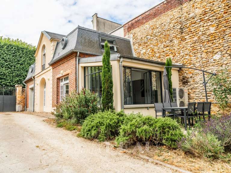 Maison Versailles - 10 chambres - 614m²