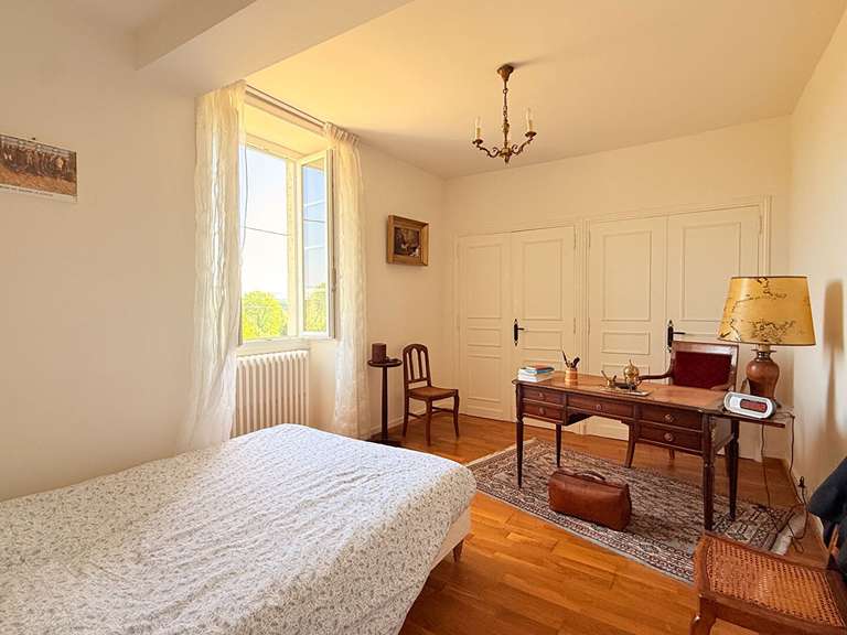 Maison Verteillac - 7 chambres - 278m²