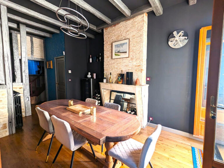 House Verteuil-sur-Charente - 3 bedrooms - 232m²