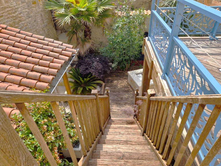 Propriété Verteuil-sur-Charente - 3 chambres - 232m²