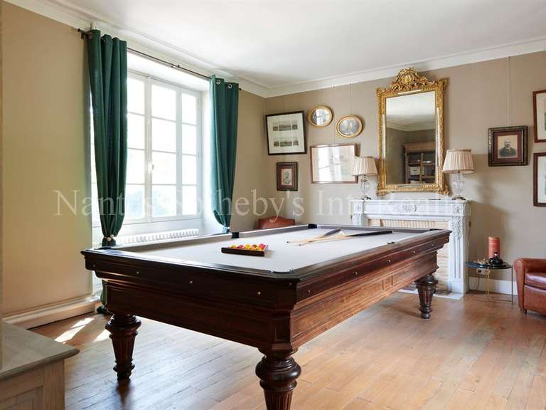 House Vertou - 4 bedrooms - 253m²