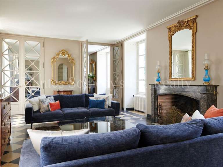 House Vertou - 4 bedrooms - 253m²