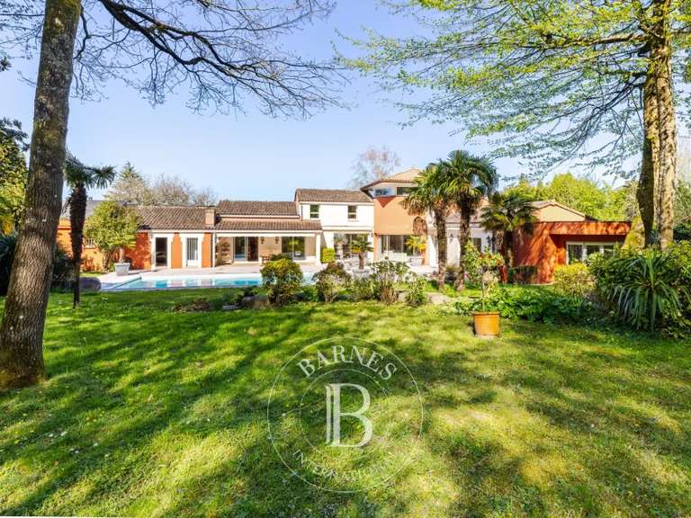 House Vertou - 5 bedrooms - 299m²