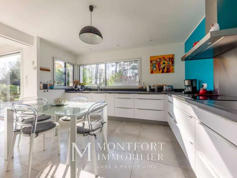 Maison Vertou - 4 chambres - 196m²