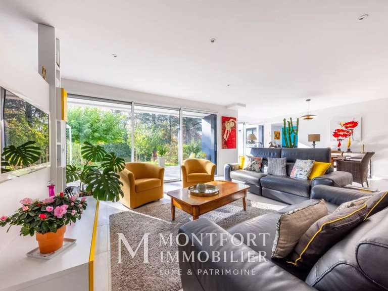 Maison Vertou - 4 chambres - 196m²