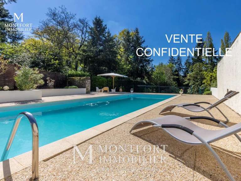 Maison Vertou - 4 chambres - 455m²