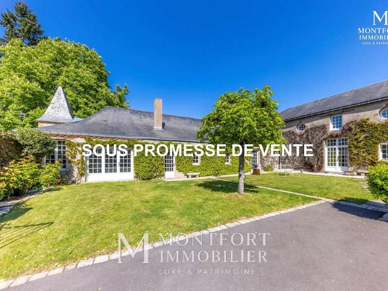 Maison Vertou - 4 chambres - 455m²