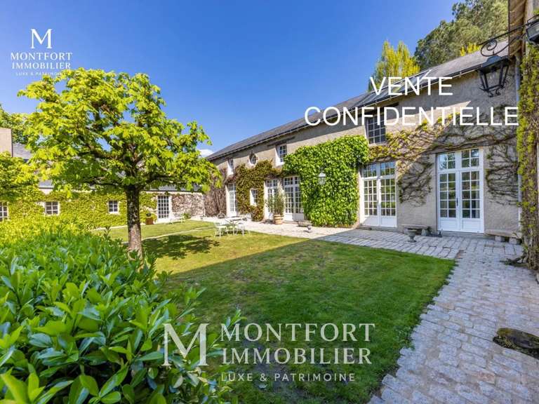 Maison Vertou - 4 chambres - 455m²