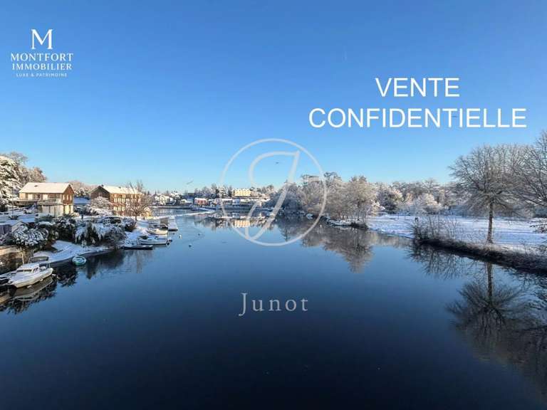 Maison Vertou - 4 chambres - 259m²