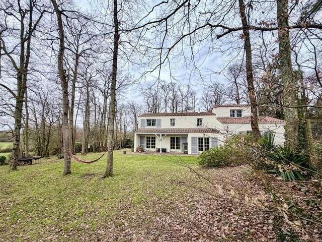 House Vertou - 6 bedrooms