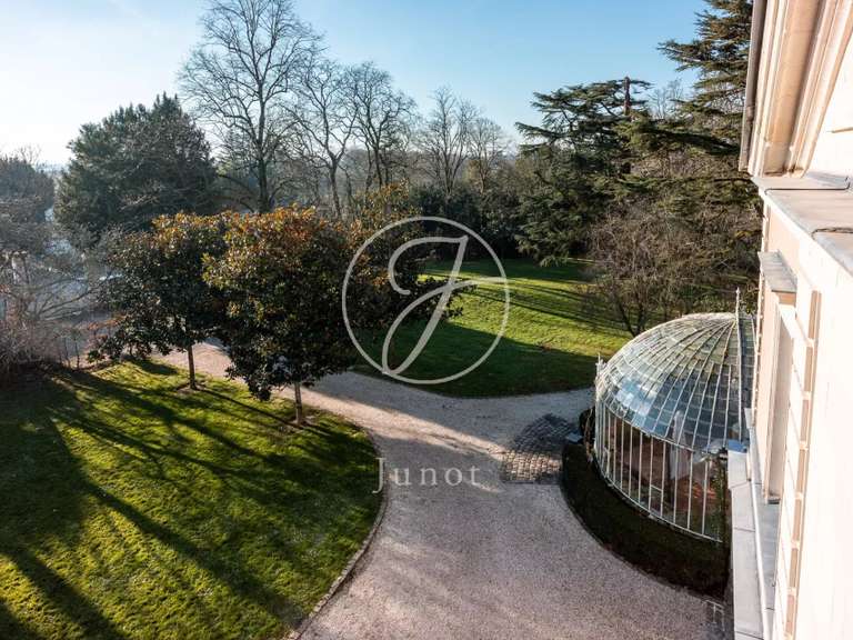 House Vertou - 8 bedrooms - 477m²