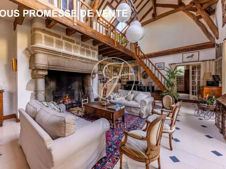 House Vertou - 4 bedrooms - 455m²