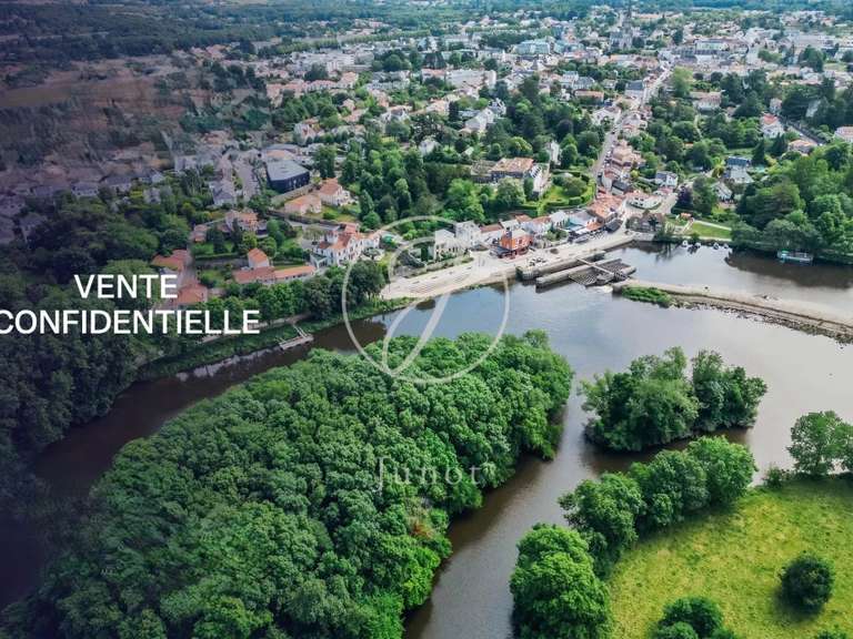 Maison Vertou - 4 chambres - 259m²