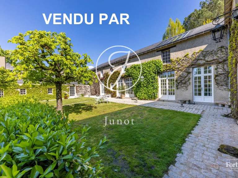 Maison Vertou - 4 chambres - 455m²