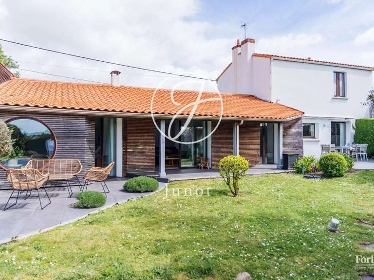 Maison Vertou - 5 chambres - 176m²