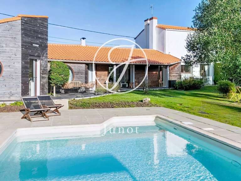 Maison Vertou - 5 chambres - 176m²