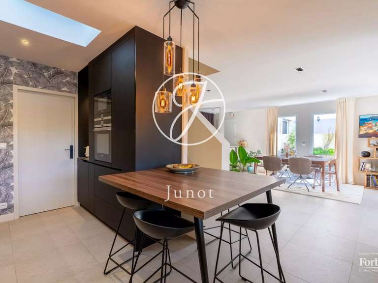 House Vertou - 3 bedrooms - 134m²