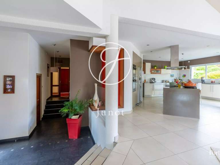 Maison Vertou - 4 chambres - 239m²