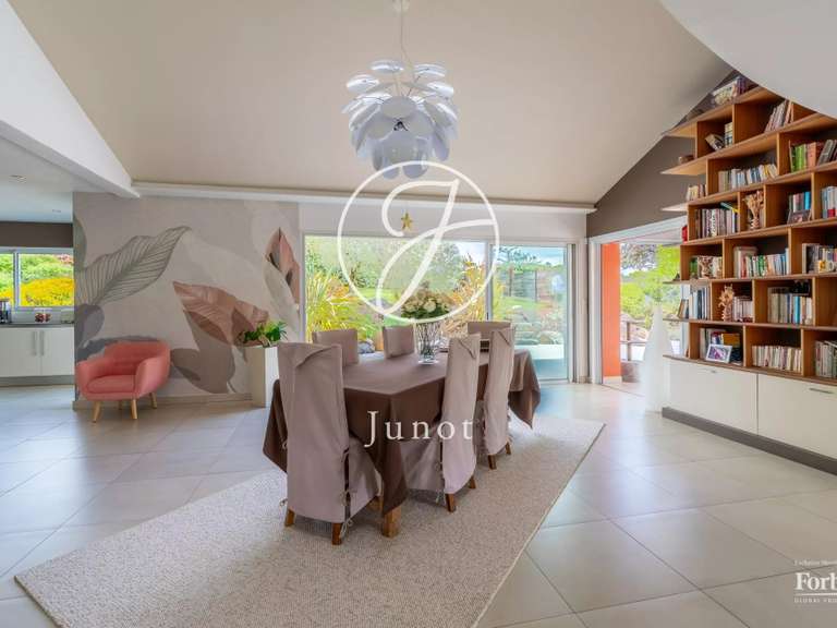 Maison Vertou - 4 chambres - 239m²