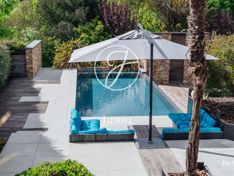 Maison Vertou - 4 chambres - 239m²