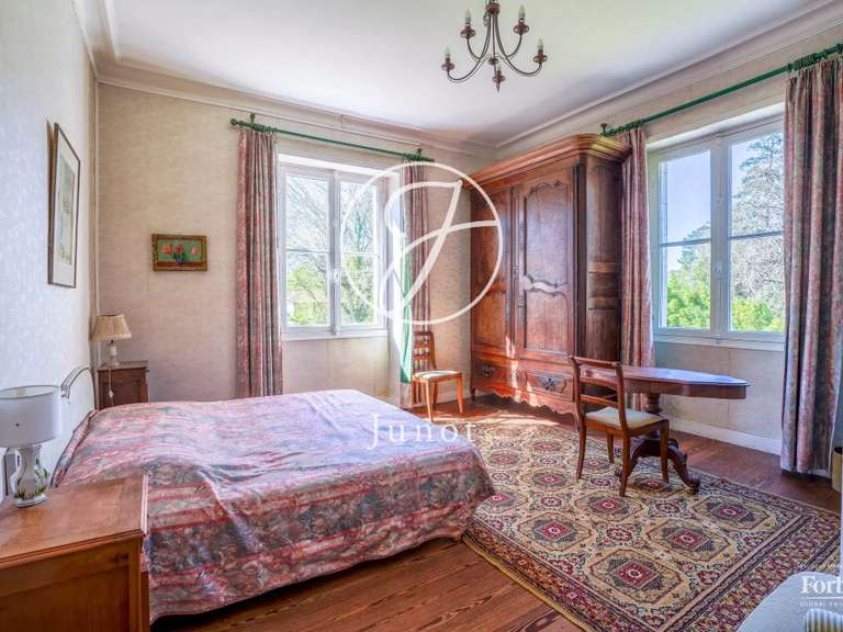 Maison Vertou - 9 chambres - 379m²