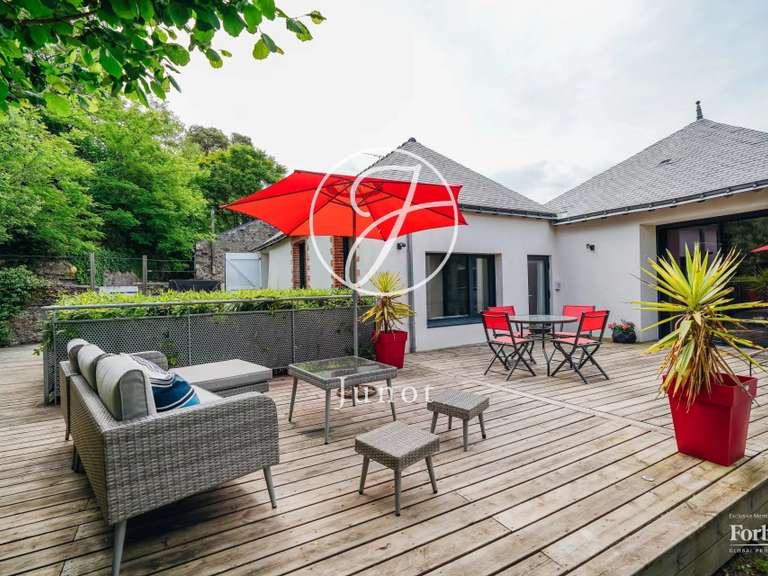 Maison Vertou - 4 chambres - 259m²