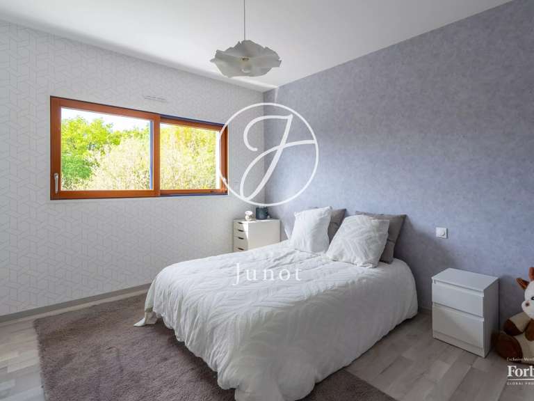 House Vertou - 4 bedrooms - 239m²