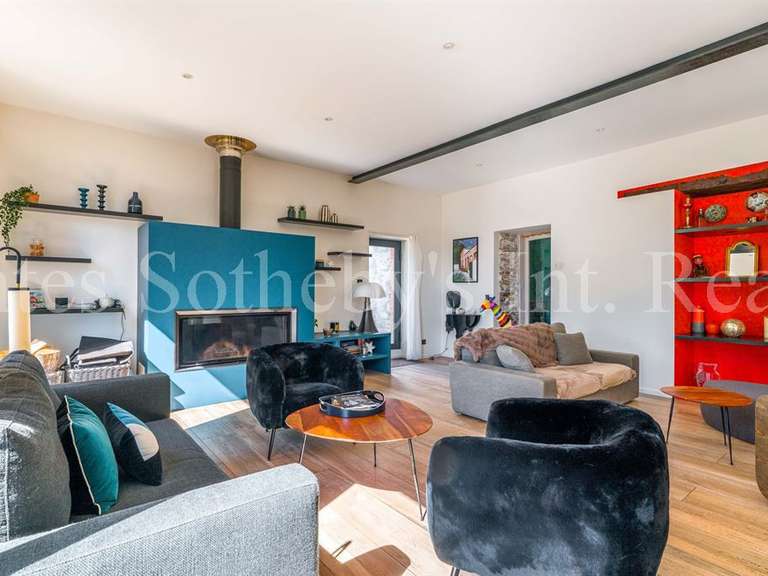 Maison Vertou - 4 chambres - 259m²
