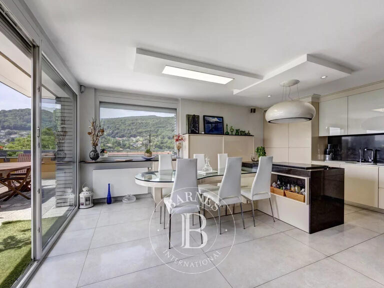 Apartment Vétraz-Monthoux - 4 bedrooms - 131m²
