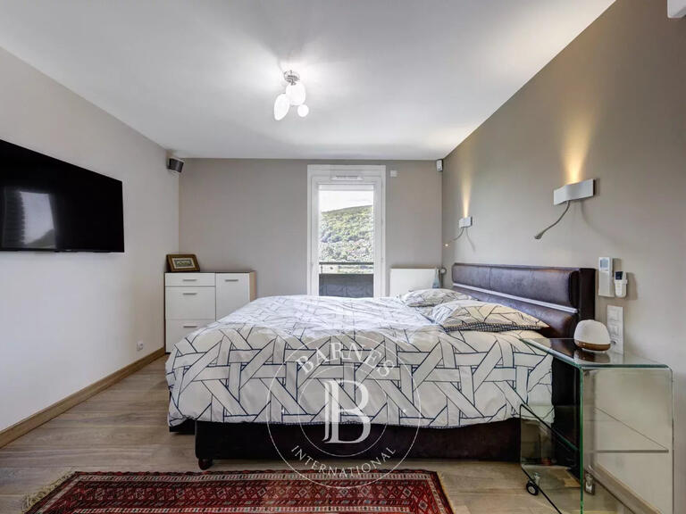 Apartment Vétraz-Monthoux - 4 bedrooms - 131m²