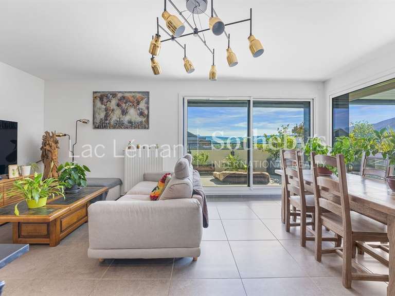 Appartement Vétraz-Monthoux - 3 chambres - 90m²