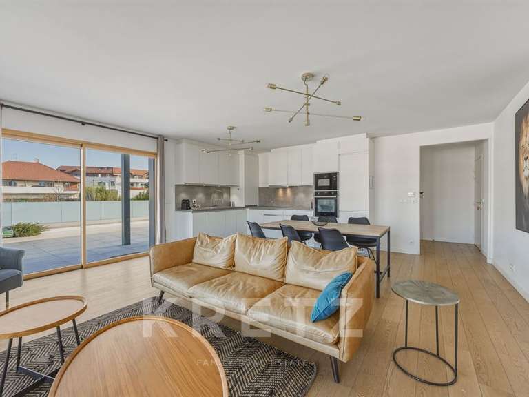 Appartement Vétraz-Monthoux - 2 chambres - 109m²