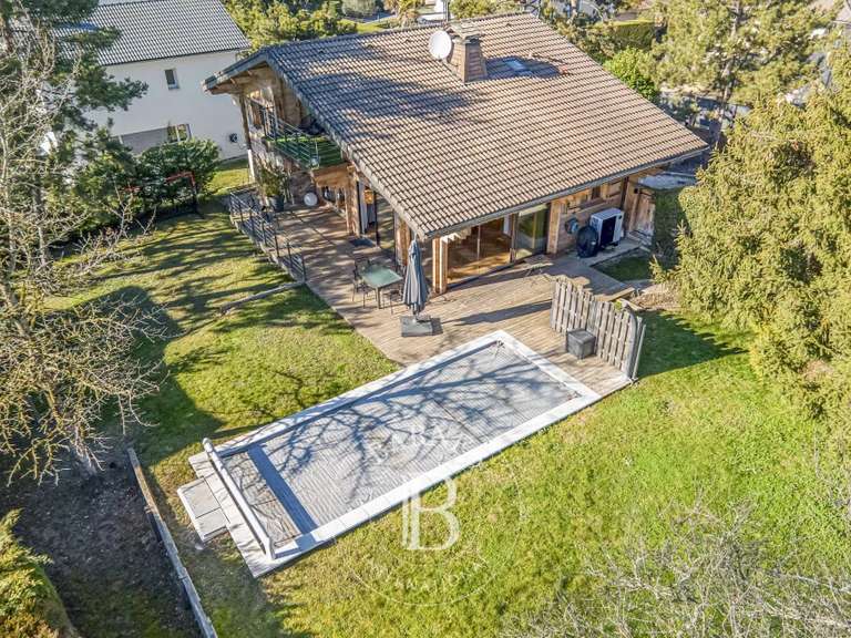 Chalet Vétraz-Monthoux - 5 chambres - 170m²