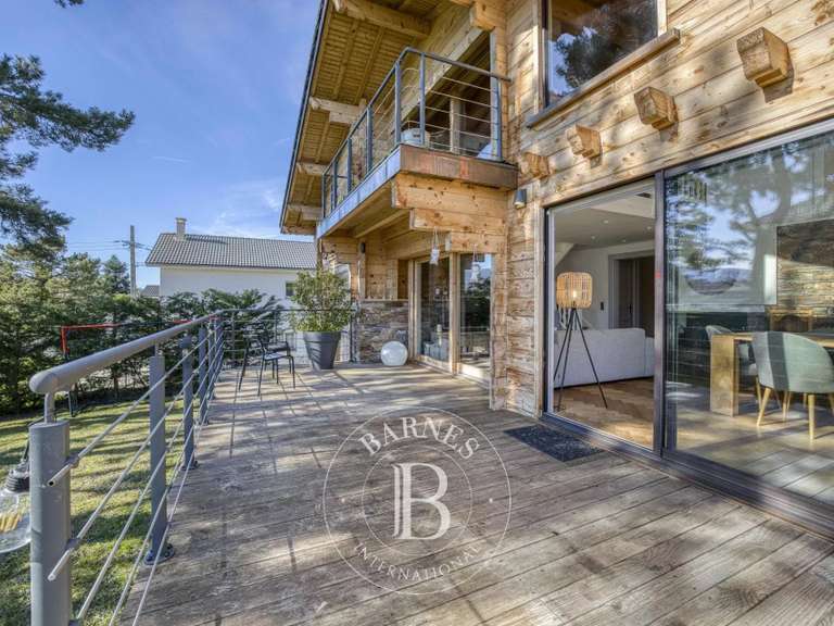 Chalet Vétraz-Monthoux - 5 chambres - 170m²