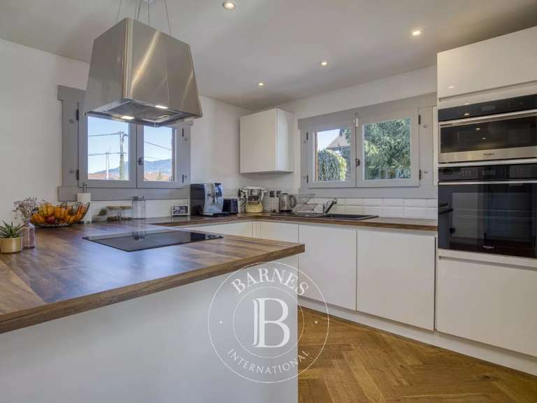 Chalet Vétraz-Monthoux - 5 chambres - 170m²