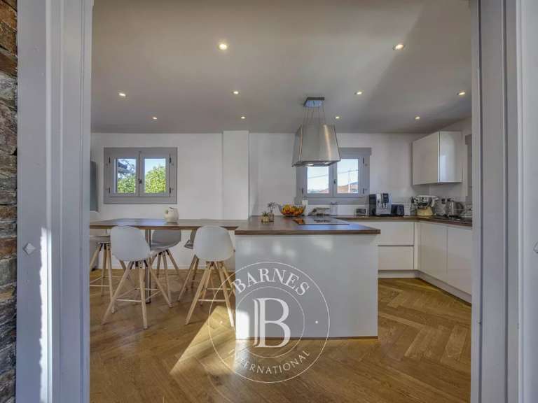 Chalet Vétraz-Monthoux - 5 chambres - 170m²