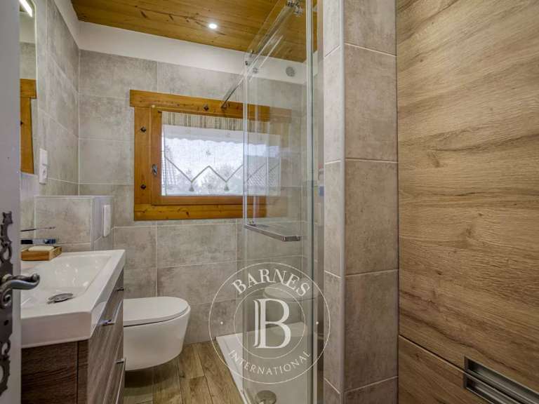 Chalet Vétraz-Monthoux - 5 chambres - 170m²