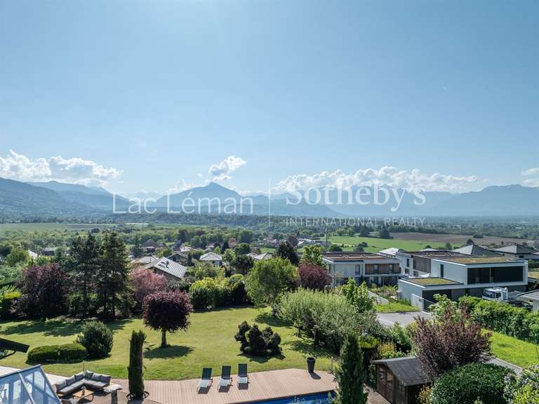 Maison Vétraz-Monthoux - 5 chambres - 286m²