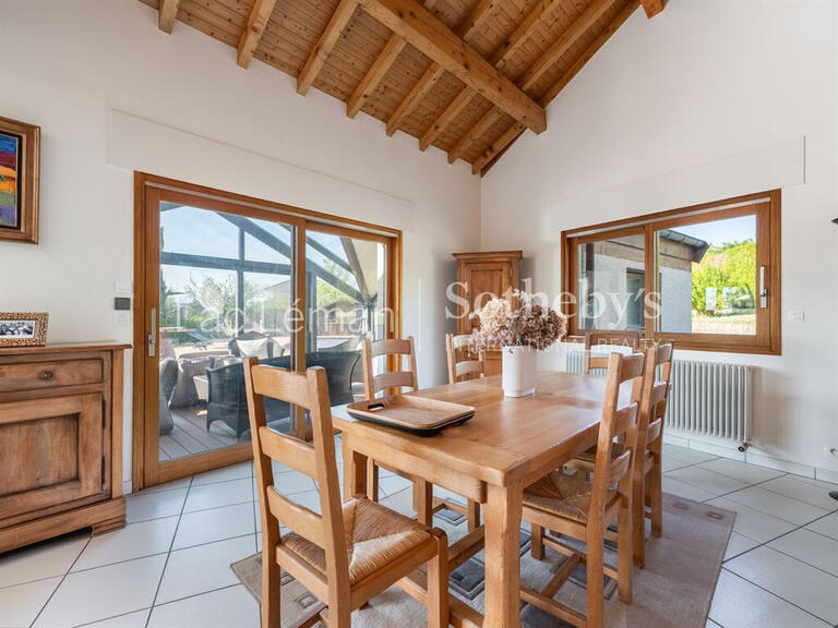 Maison Vétraz-Monthoux - 5 chambres - 286m²